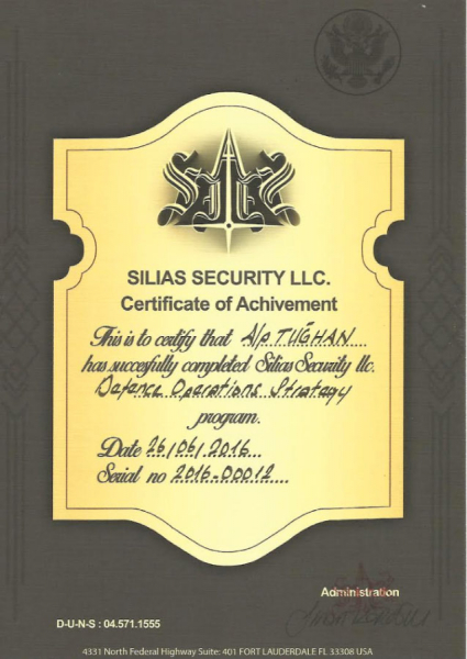 Chứng chỉ và tài liệu