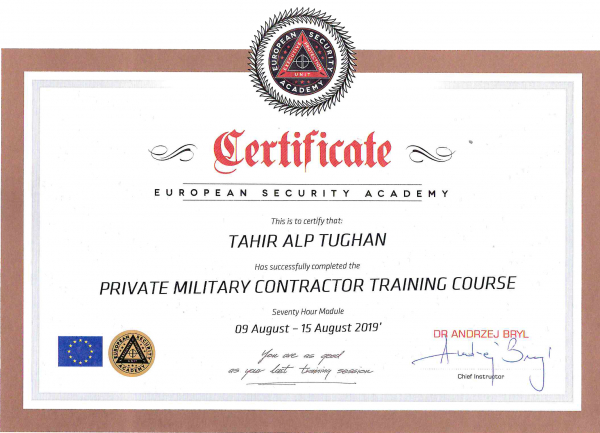 Chứng chỉ và tài liệu