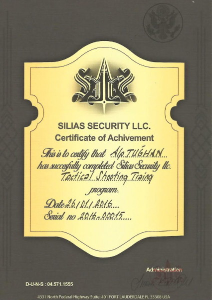 Chứng chỉ và tài liệu